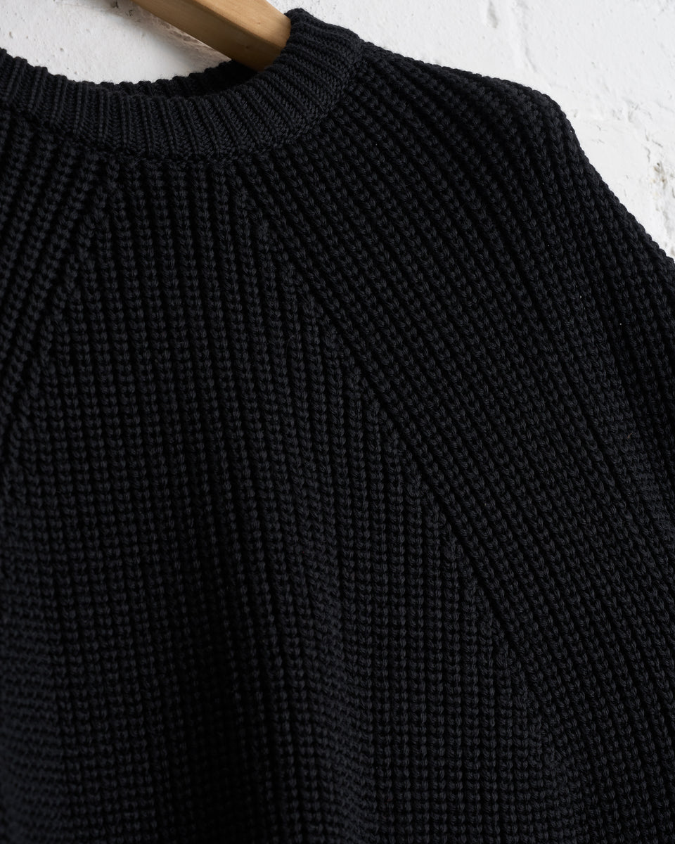 BATONER, SIGNATURE CREW NECK, BLACK – 180 The Store
