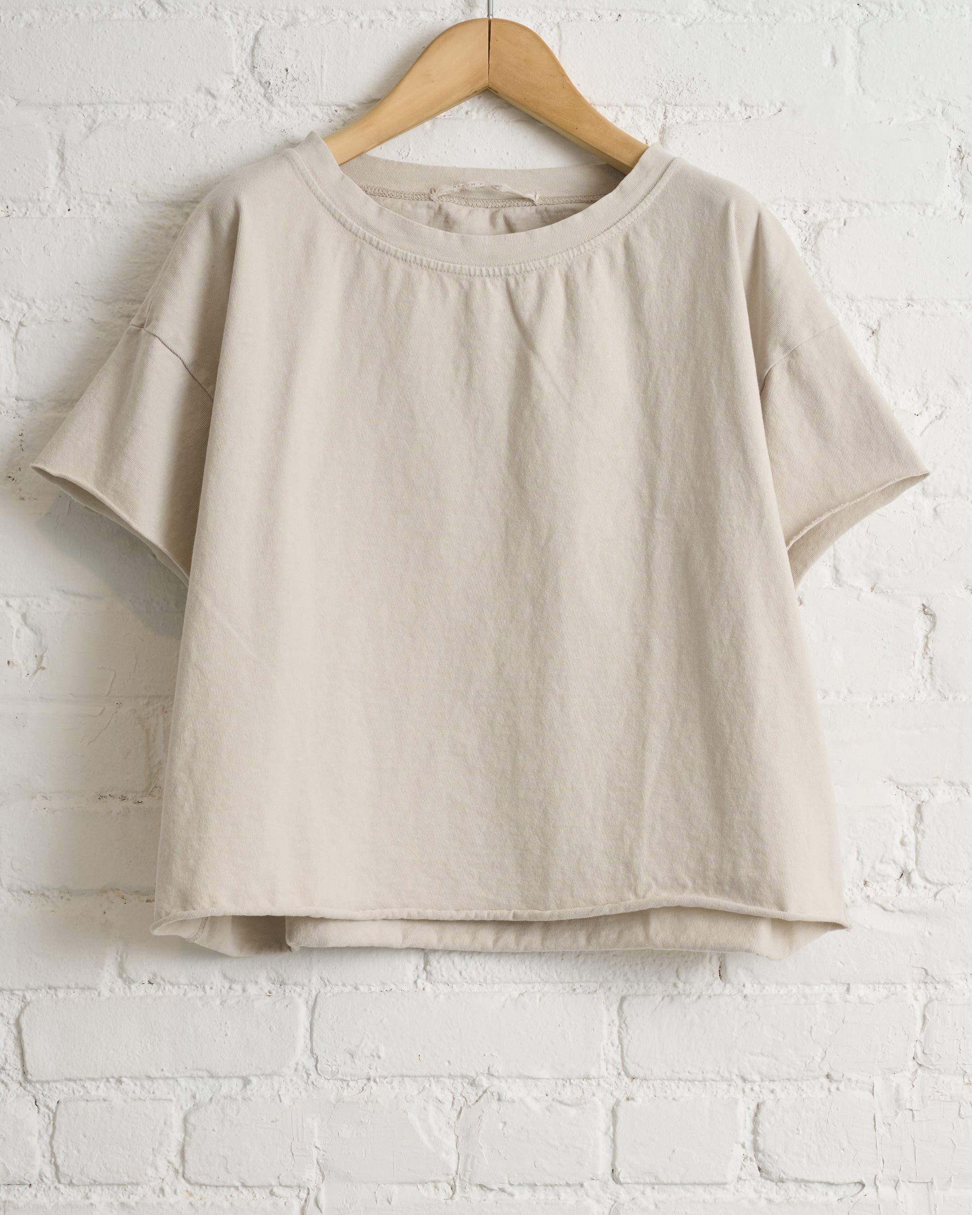 ALBUM DI FAMIGLIA, PEBBLE, T-SHIRT HC, 26S1737 – 180 The Store