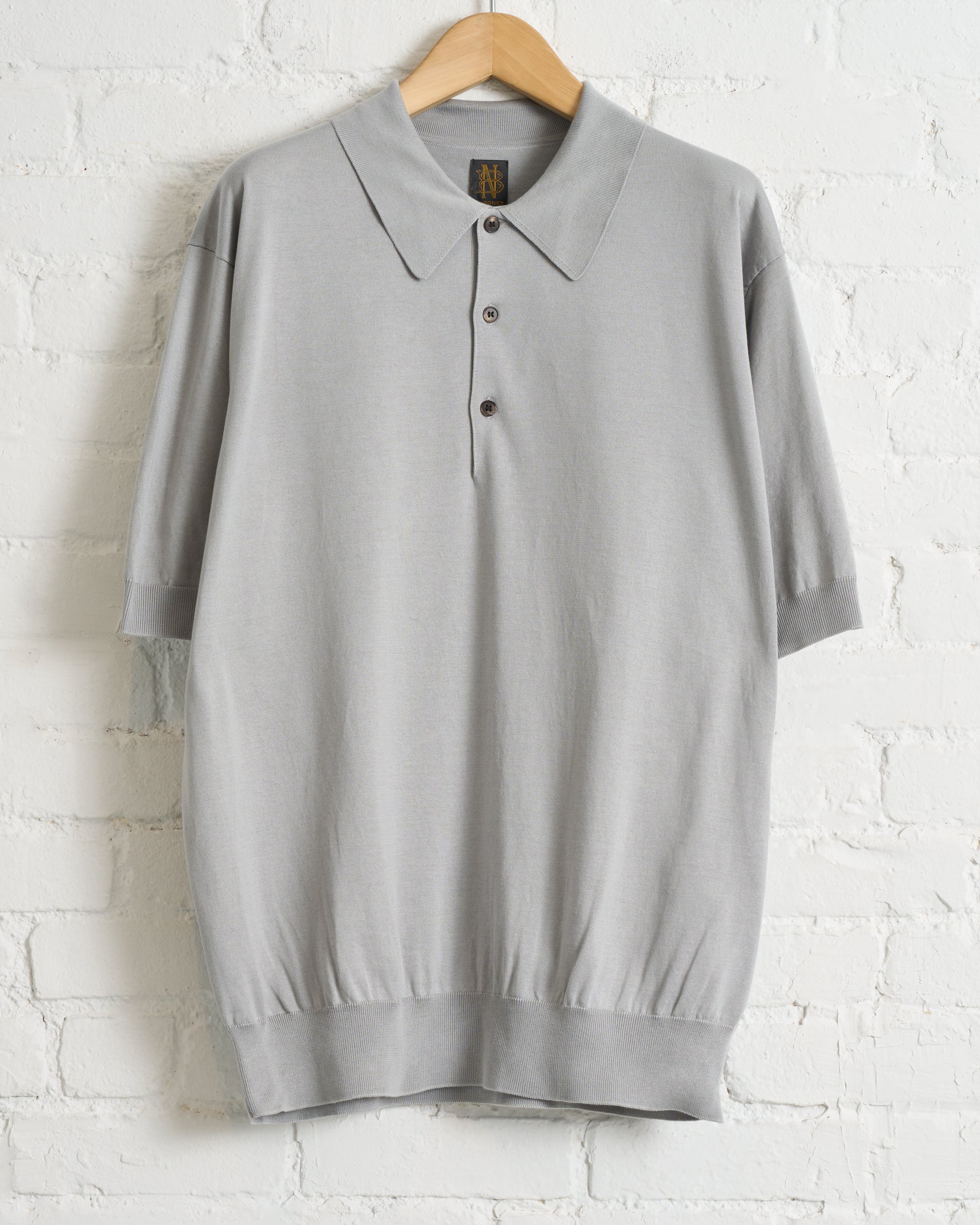 BATONER – 180 The Store