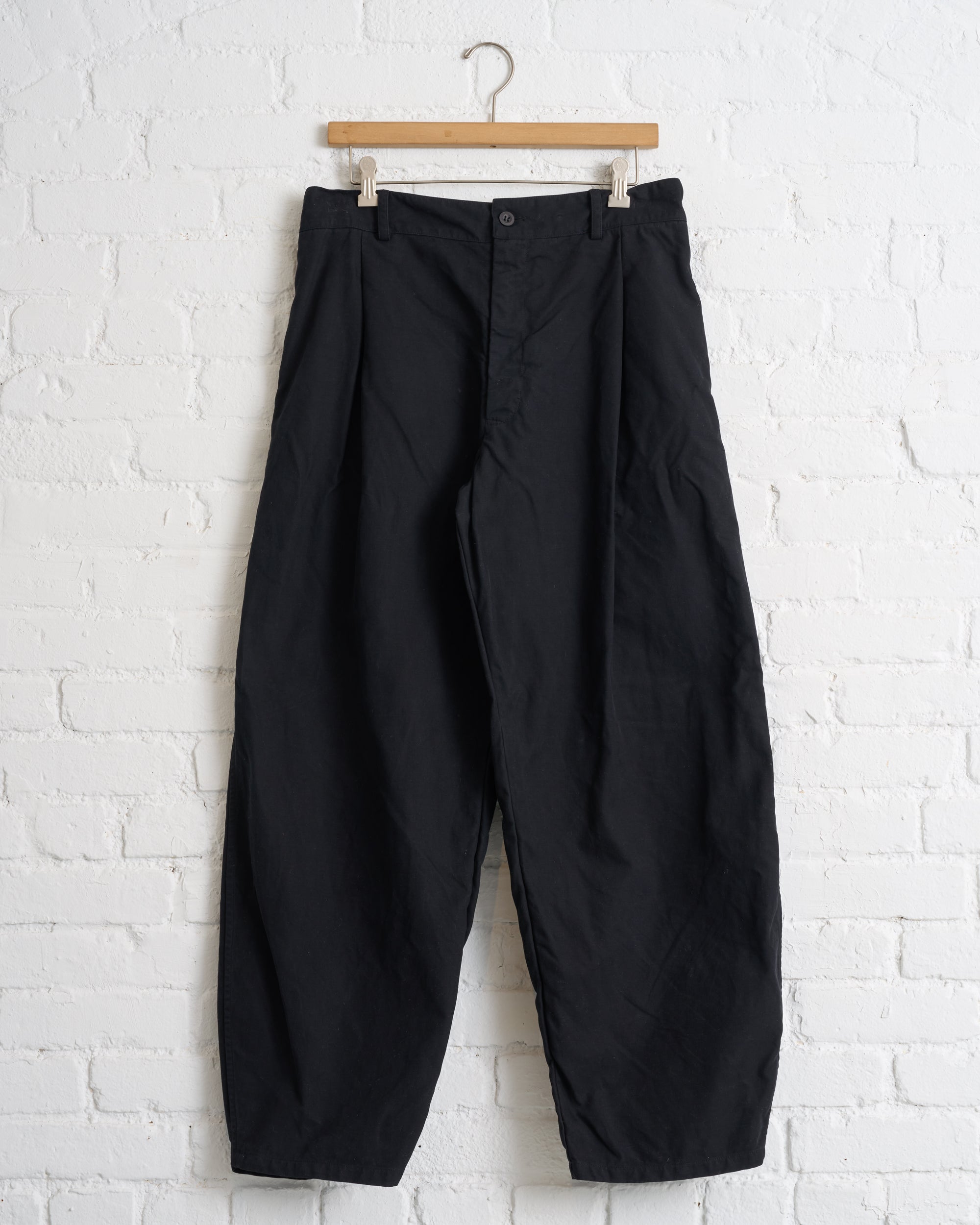 Chez VIDALENC コットンパンツ　シェヴィダレン CHEZ VIDALENC, COTTON ATA, GARY ARTIST PANTS, BLACK – 180 The Store