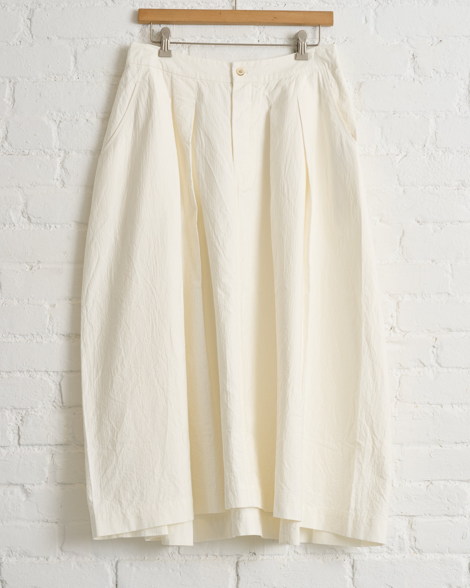 Forme_003_Front_c2a2e6b6-abeb-