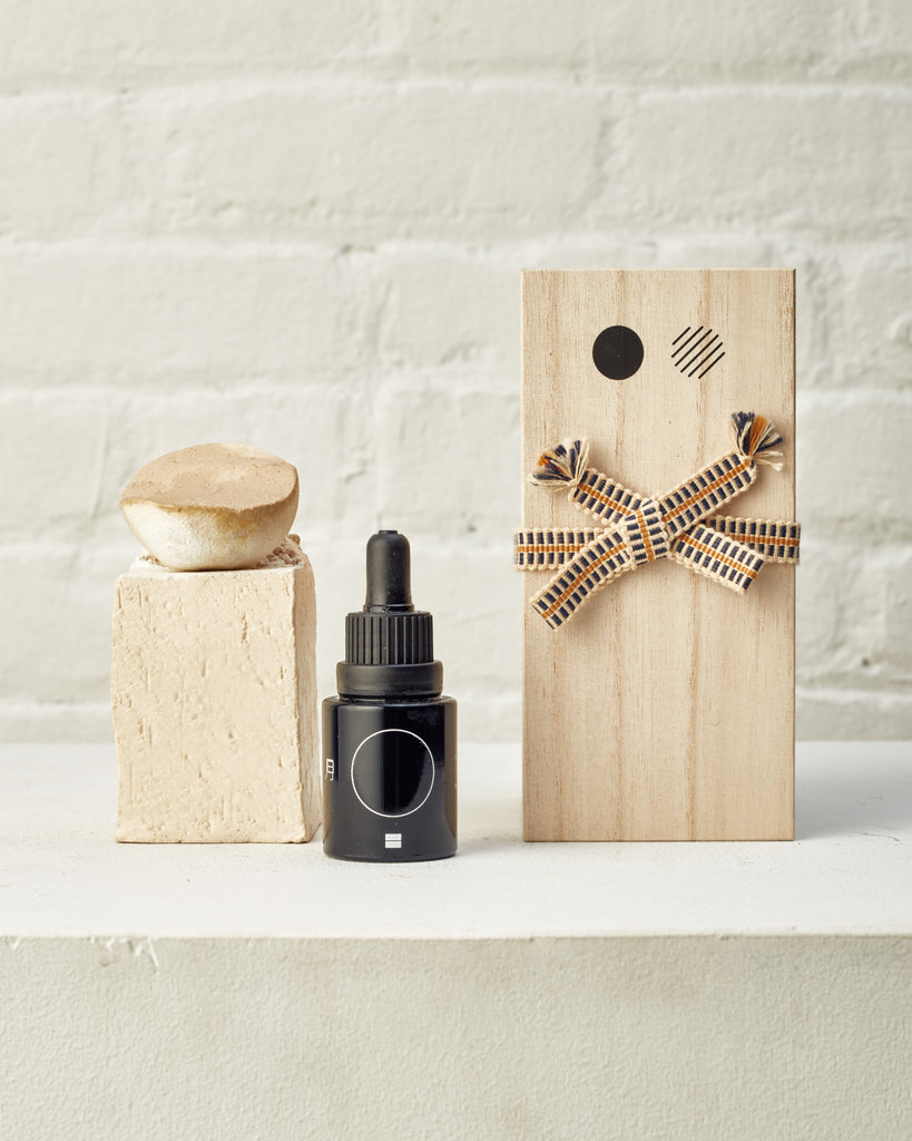Aoiro Air Design Hakudo Moon Essence