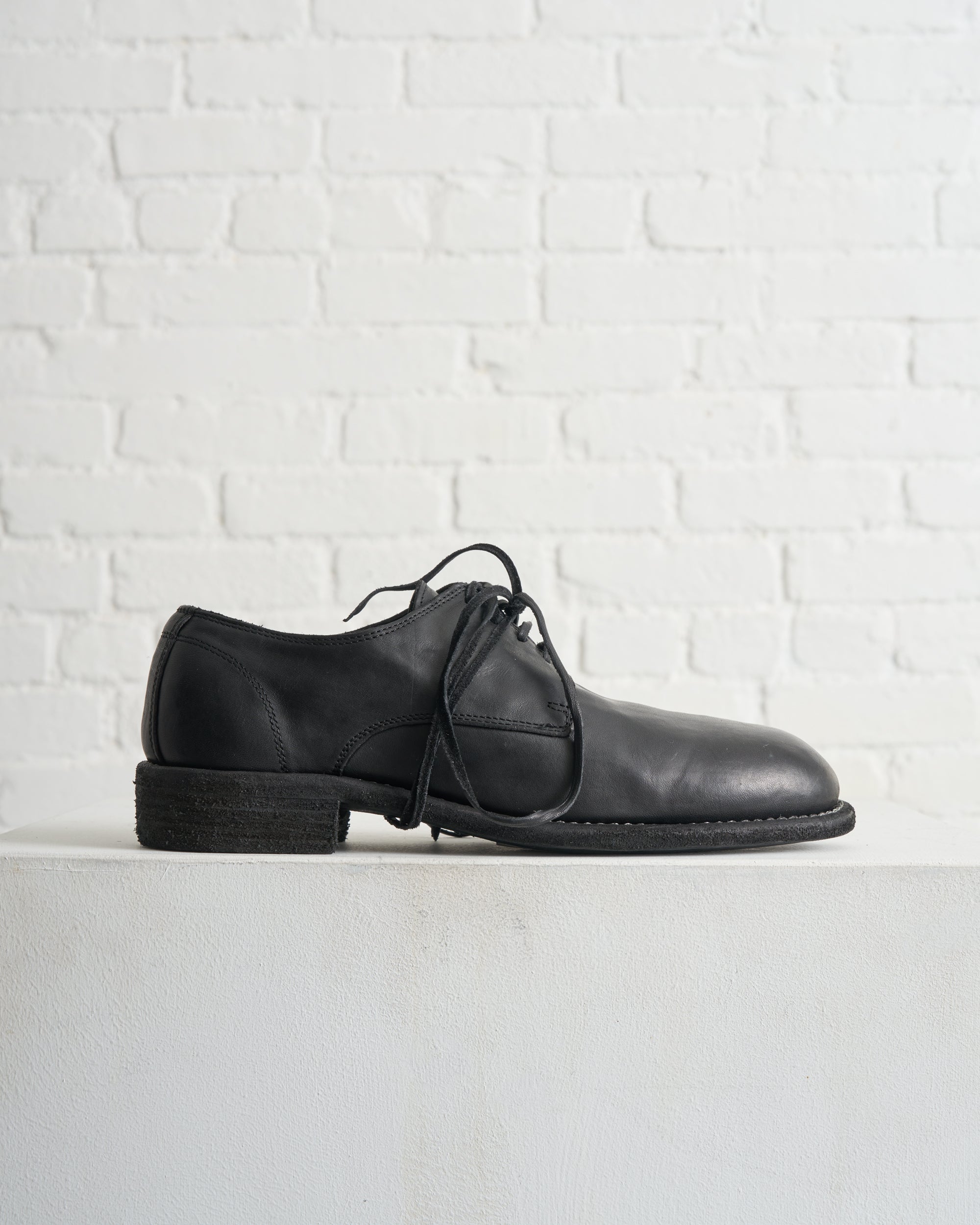 Guidi_004_Side_cd2f81af-98b6-