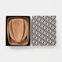 MATURE HA, BOXED HAT PAPER ABACA 8CM BRIM FOR MED
