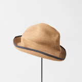 MATURE HA, BOXED HAT 11 CM BRIM SWITCH COLOR LINE EDGE