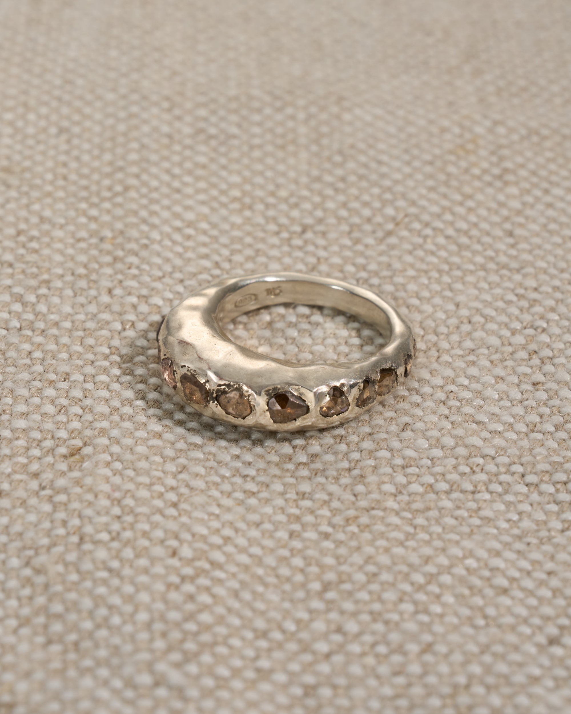 Ring_01_2048x.jpg?v=1769110421